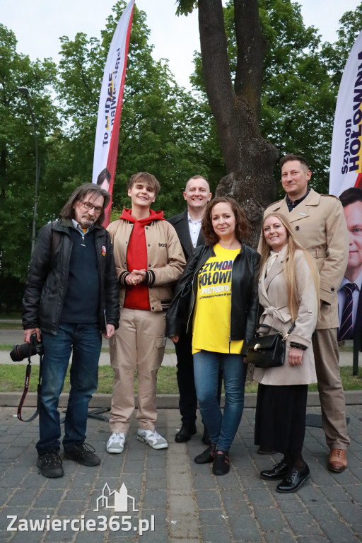 Fotorelacja: Spotkanie otwarte w Zawierciu z Szymonem Hołownia