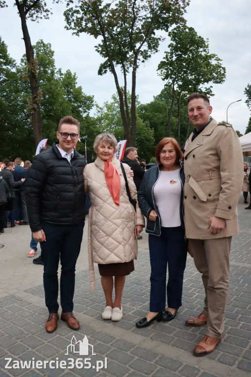 Fotorelacja: Spotkanie otwarte w Zawierciu z Szymonem Hołownia