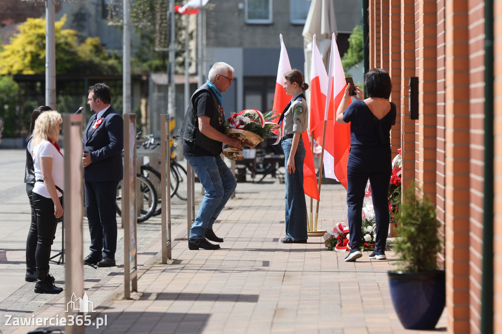 Fotorelacja: Obchody Święta Konstytucji i MOTO piknik w Łazach.