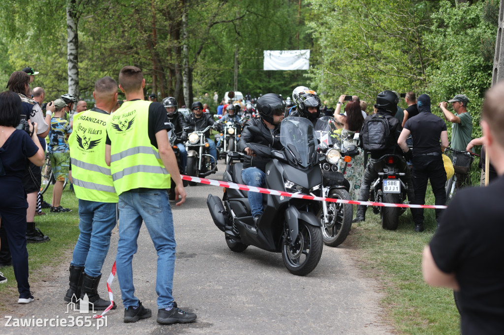 Fotorelacja: Obchody Święta Konstytucji i MOTO piknik w Łazach.