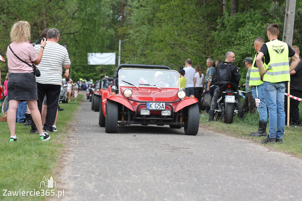 Fotorelacja: Obchody Święta Konstytucji i MOTO piknik w Łazach.