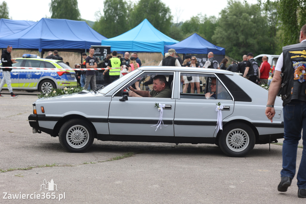 Fotorelacja: Obchody Święta Konstytucji i MOTO piknik w Łazach.