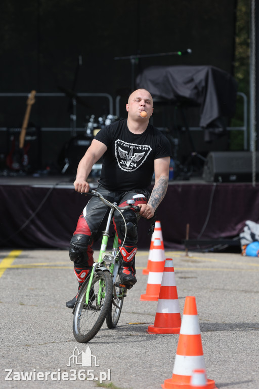 Fotorelacja: Obchody Święta Konstytucji i MOTO piknik w Łazach.