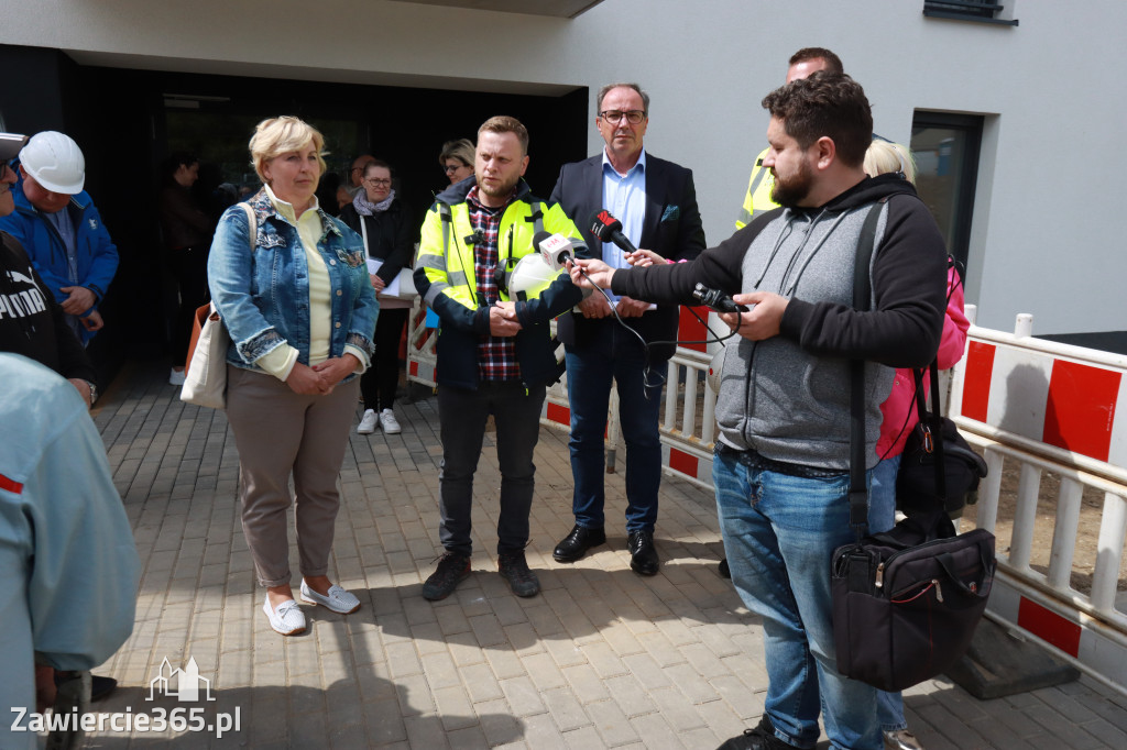 Fotorelacja: Dzień Otwarty w nowoczesnych blokach TBS w Łazach