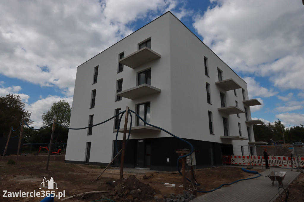 Fotorelacja: Dzień Otwarty w nowoczesnych blokach TBS w Łazach