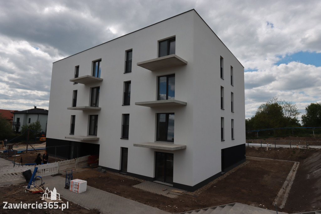 Fotorelacja: Dzień Otwarty w nowoczesnych blokach TBS w Łazach