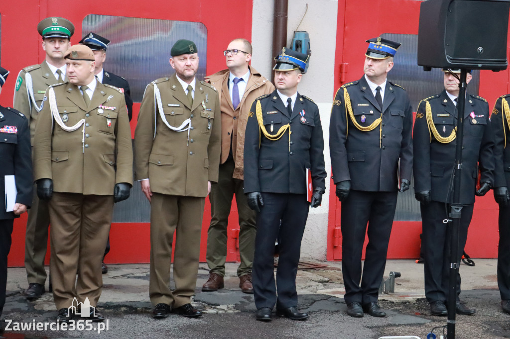 Fotorelacja: Powiatowe Obchody Dnia Strażaka 2025 w Zawierciu