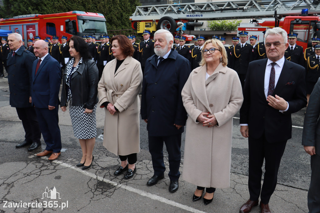 Fotorelacja: Powiatowe Obchody Dnia Strażaka 2025 w Zawierciu