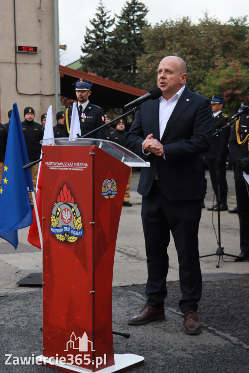 Fotorelacja: Powiatowe Obchody Dnia Strażaka 2025 w Zawierciu