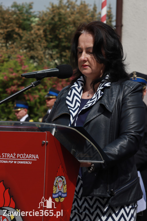 Fotorelacja: Powiatowe Obchody Dnia Strażaka 2025 w Zawierciu