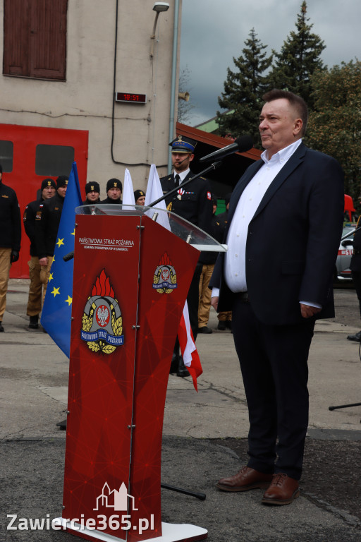 Fotorelacja: Powiatowe Obchody Dnia Strażaka 2025 w Zawierciu
