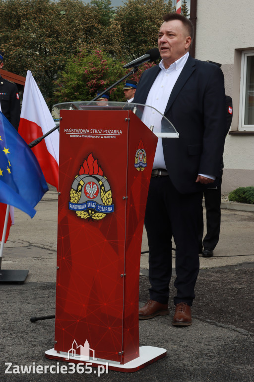Fotorelacja: Powiatowe Obchody Dnia Strażaka 2025 w Zawierciu