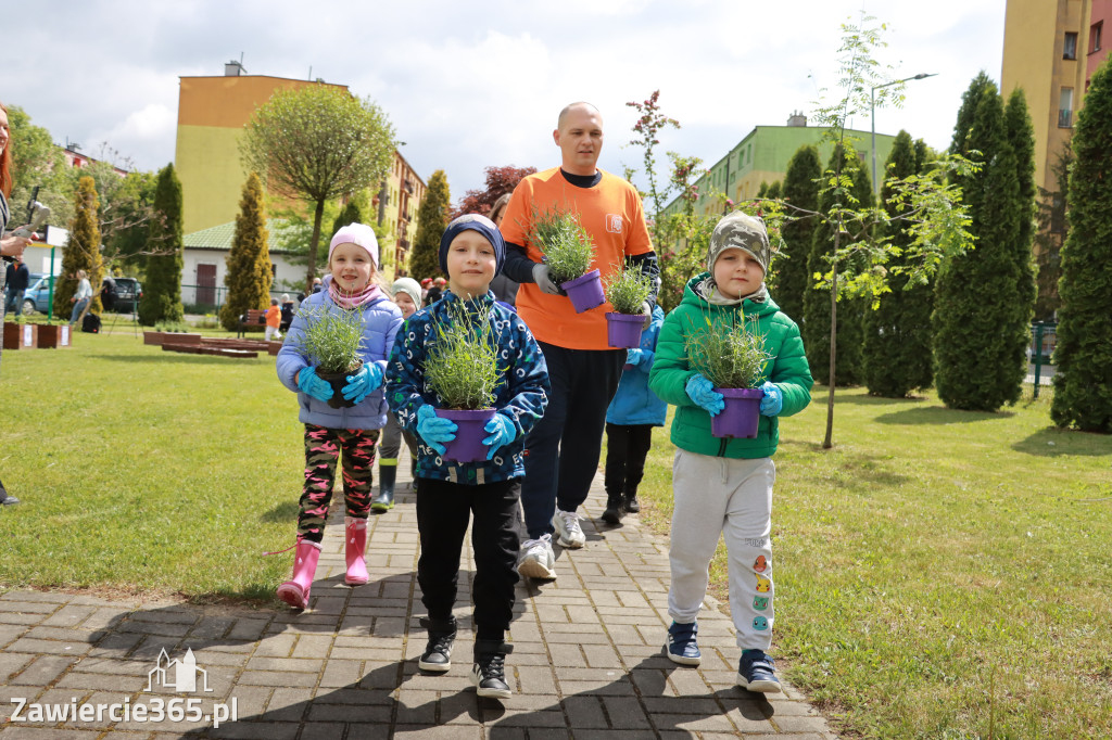 Fotorelacja: Magiczny Ogród Zmysłów w Przedszkolu nr 3 w Zawierciu