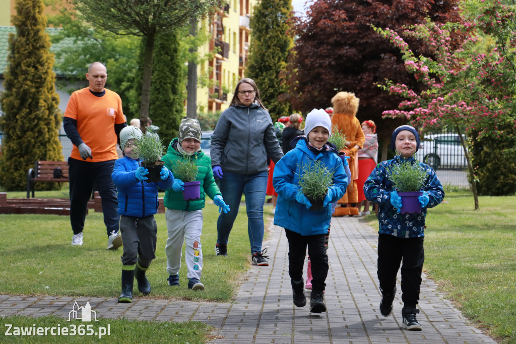 Fotorelacja: Magiczny Ogród Zmysłów w Przedszkolu nr 3 w Zawierciu