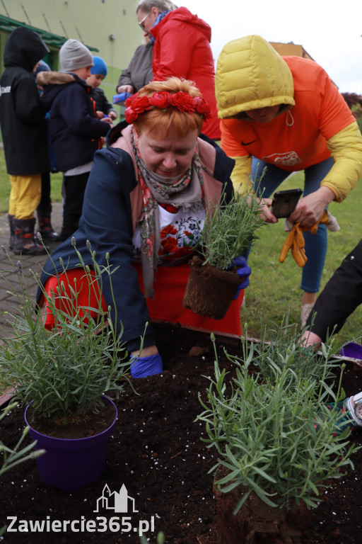 Fotorelacja: Magiczny Ogród Zmysłów w Przedszkolu nr 3 w Zawierciu