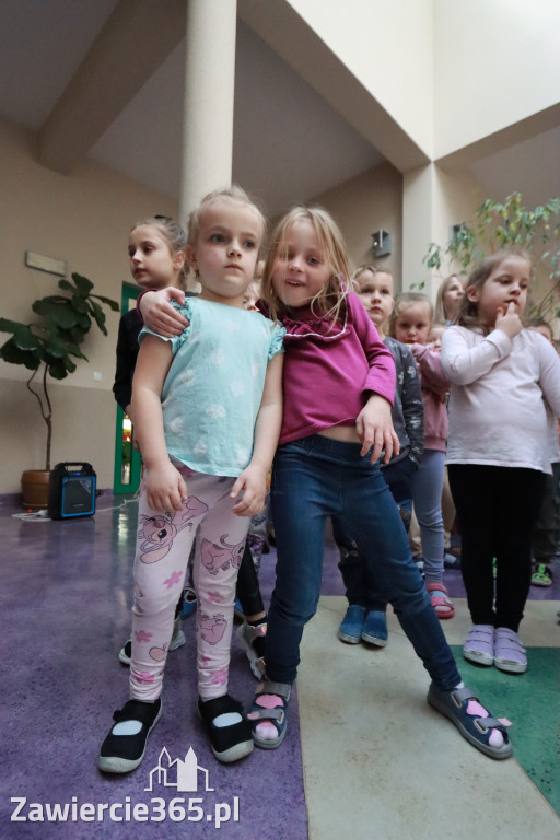 Fotorelacja: Magiczny Ogród Zmysłów w Przedszkolu nr 3 w Zawierciu