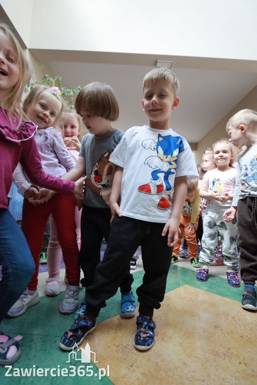 Fotorelacja: Magiczny Ogród Zmysłów w Przedszkolu nr 3 w Zawierciu