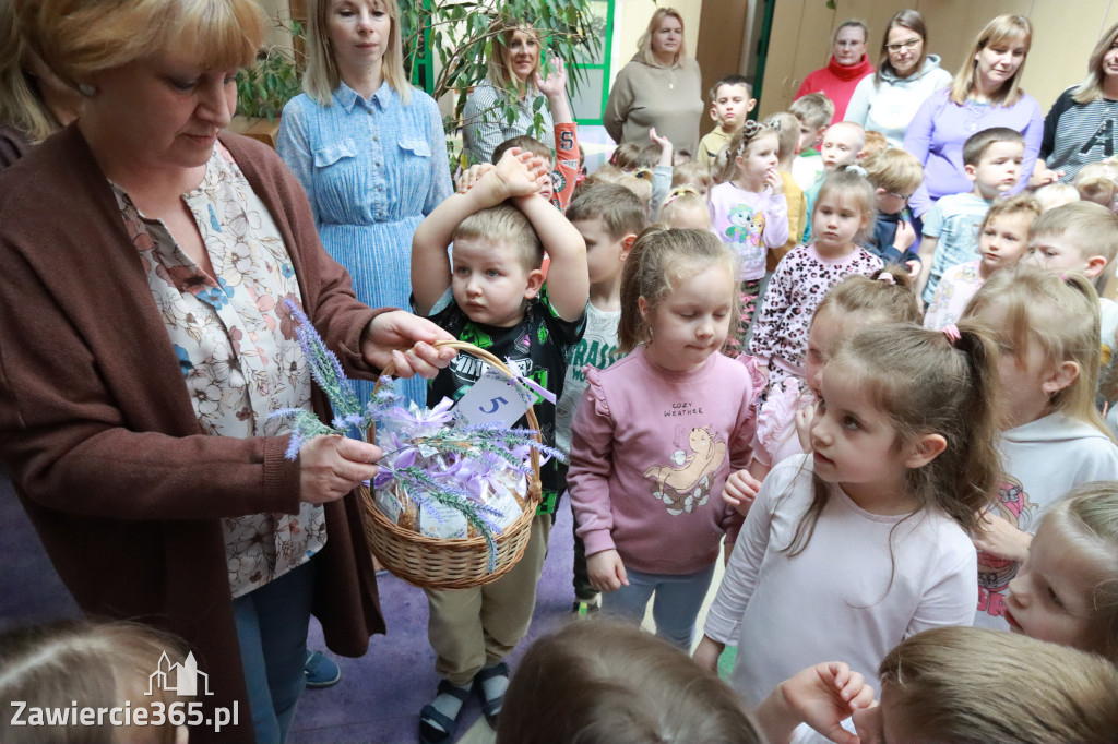 Fotorelacja: Magiczny Ogród Zmysłów w Przedszkolu nr 3 w Zawierciu