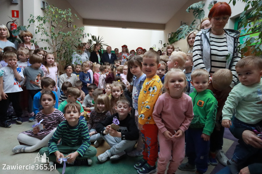 Fotorelacja: Magiczny Ogród Zmysłów w Przedszkolu nr 3 w Zawierciu
