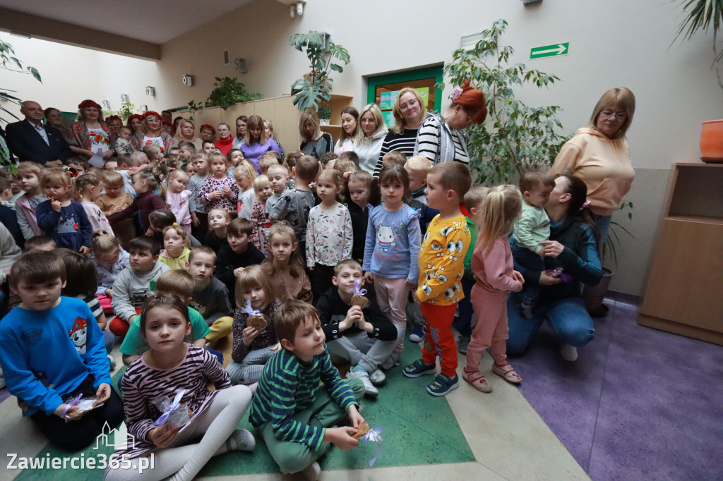 Fotorelacja: Magiczny Ogród Zmysłów w Przedszkolu nr 3 w Zawierciu
