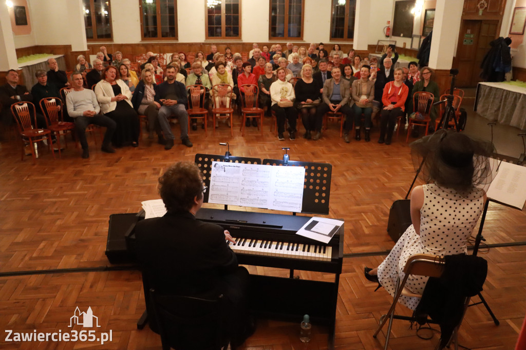 Fotorelacja: Zawierciański Dzień i Noc Muzeów w Pałacyku nad Wartą w Zawierciu