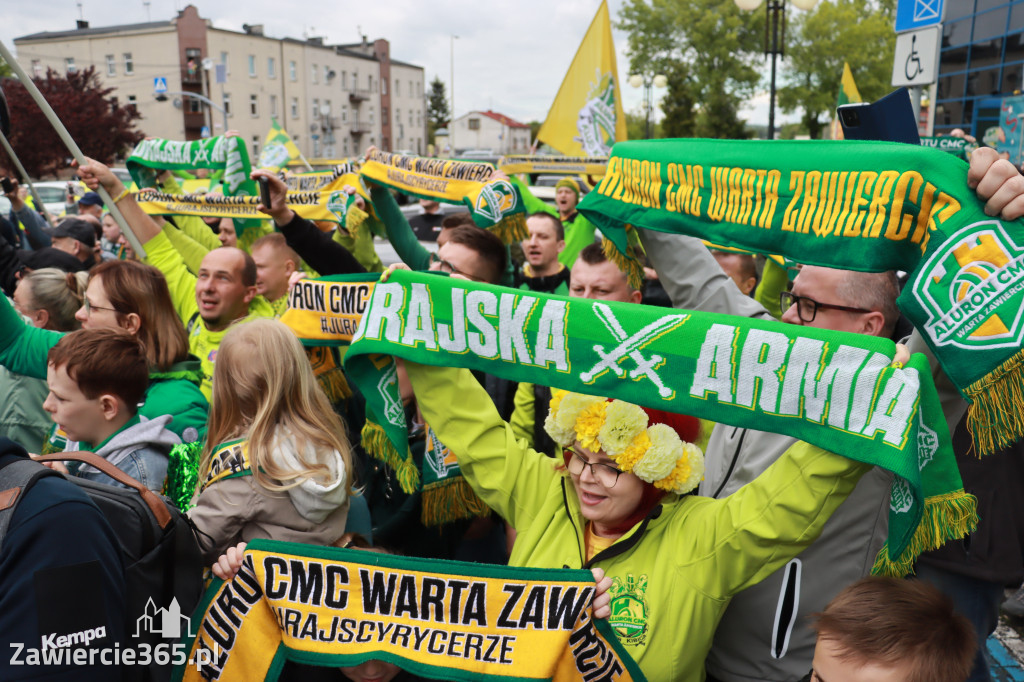 Fotorelacja: Piękne powitanie  Aluron CMC Warta Zawiercie