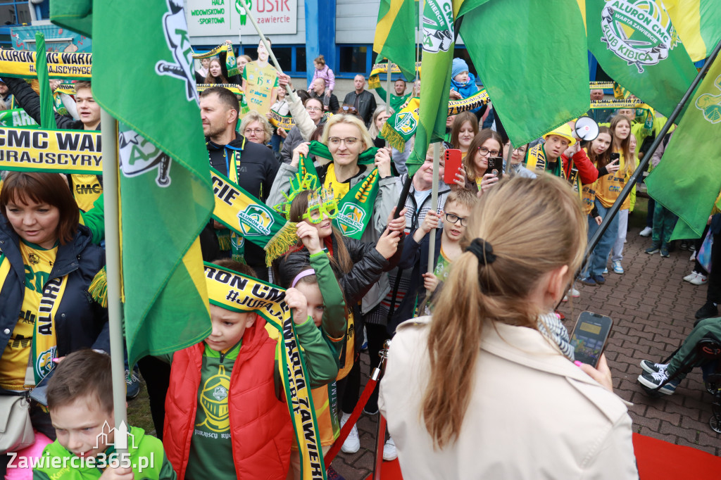Fotorelacja: Piękne powitanie  Aluron CMC Warta Zawiercie