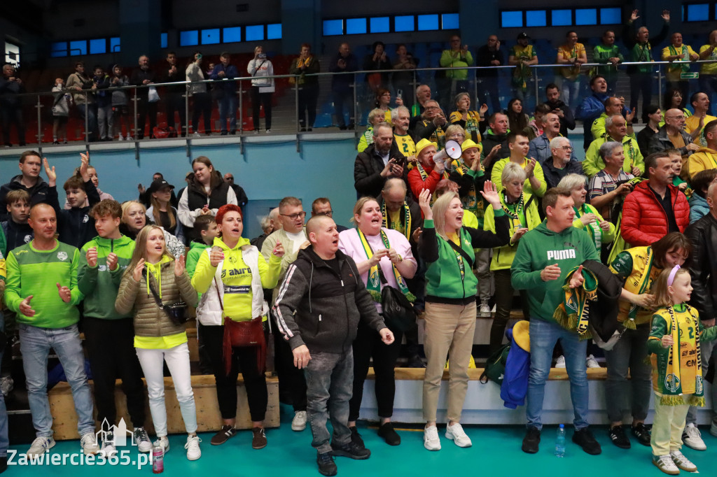 Fotorelacja: Piękne powitanie  Aluron CMC Warta Zawiercie