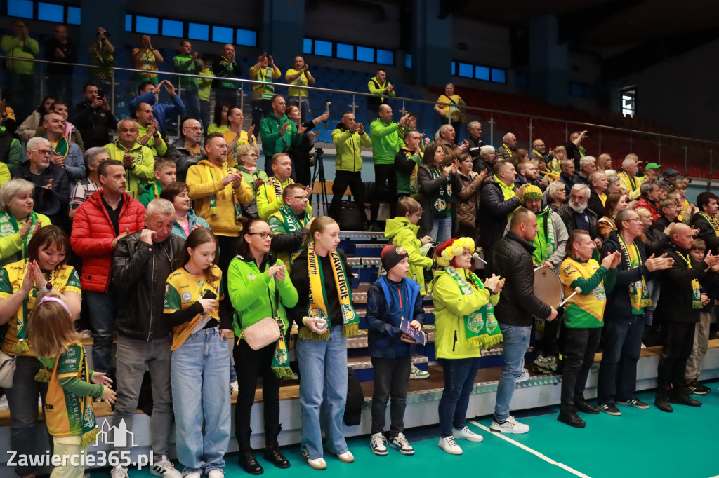 Fotorelacja: Piękne powitanie  Aluron CMC Warta Zawiercie
