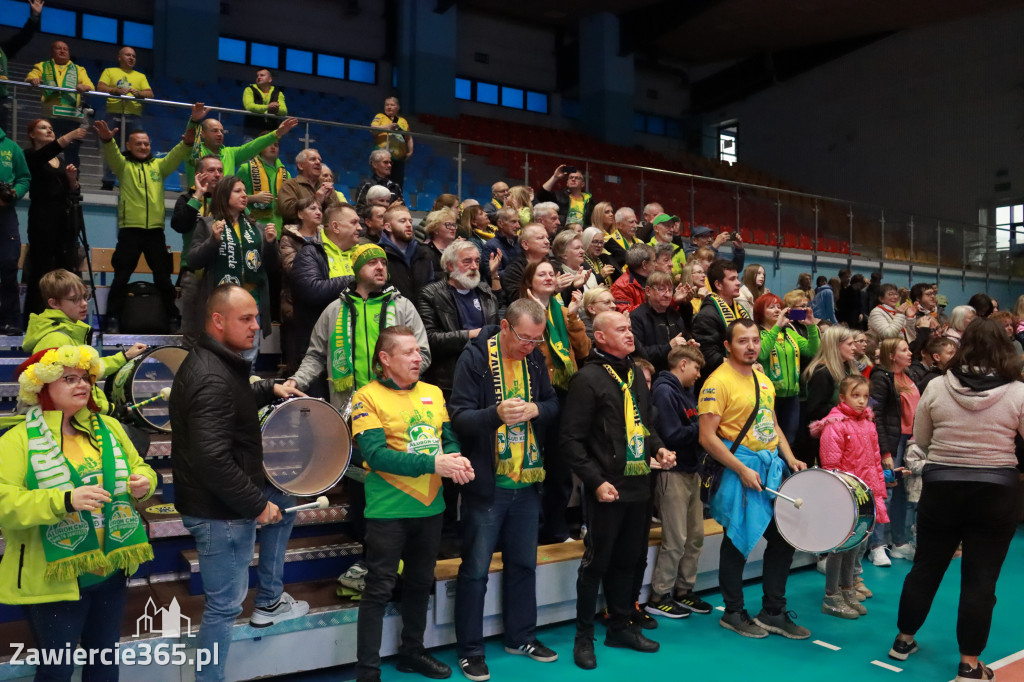 Fotorelacja: Piękne powitanie  Aluron CMC Warta Zawiercie