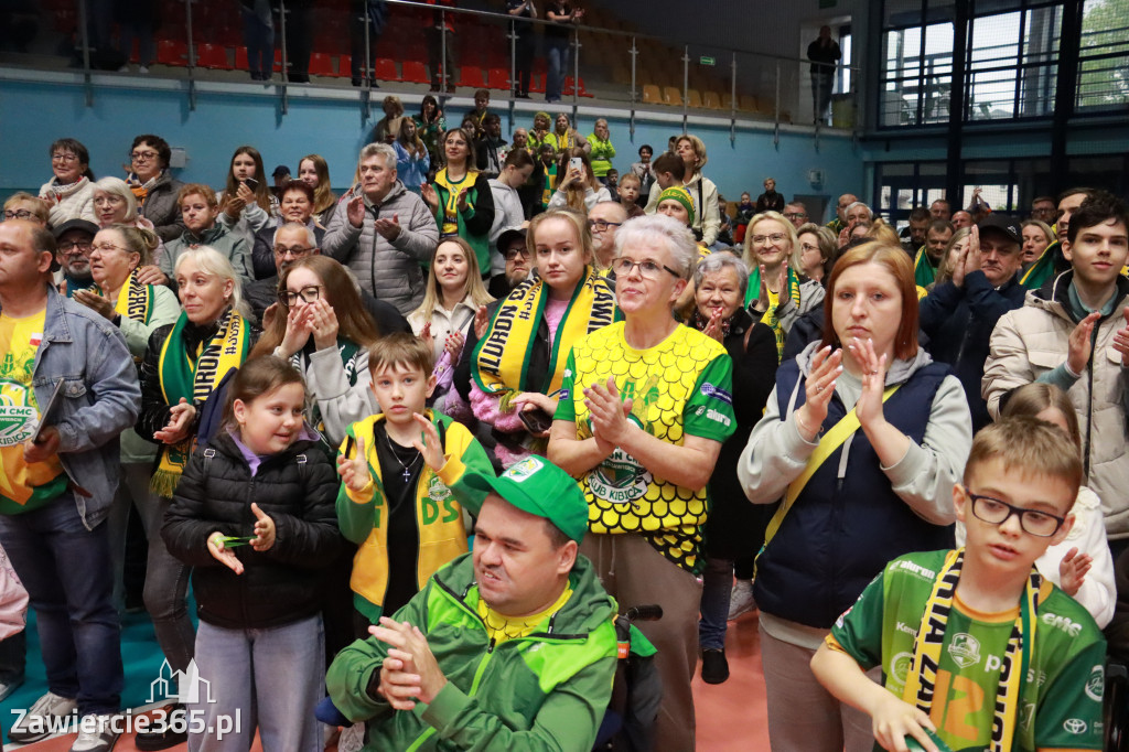 Fotorelacja: Piękne powitanie  Aluron CMC Warta Zawiercie