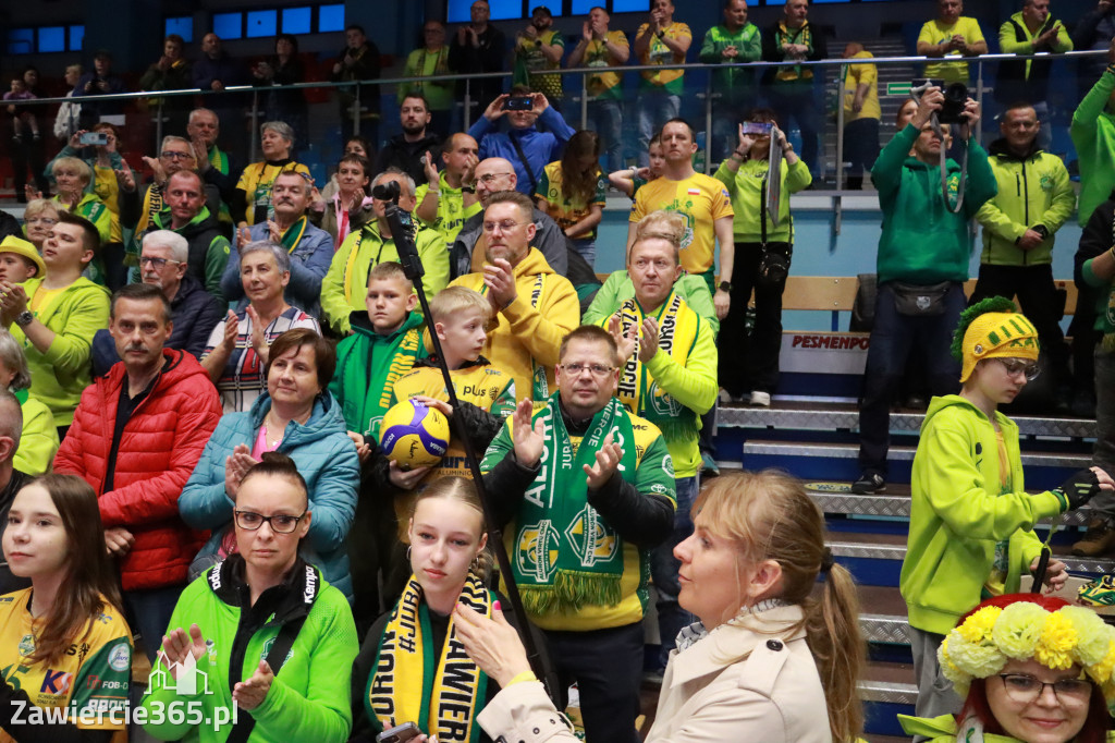 Fotorelacja: Piękne powitanie  Aluron CMC Warta Zawiercie
