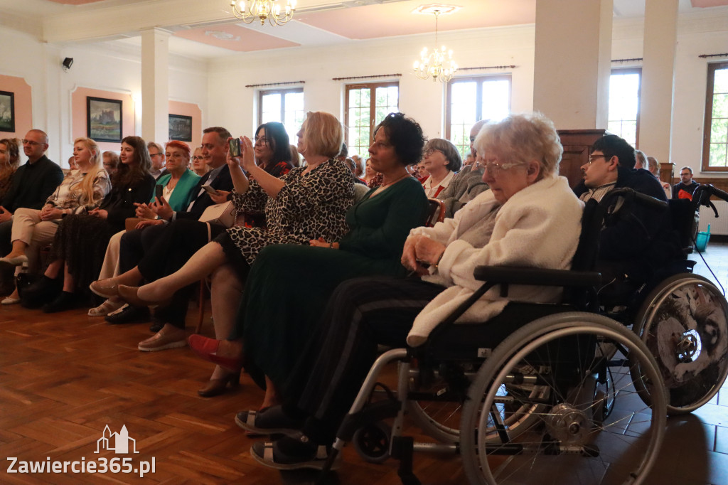 Fotorelacja: Koncert nie tylko dla MAM w Pałacyku nad Wartą w Zawierciu