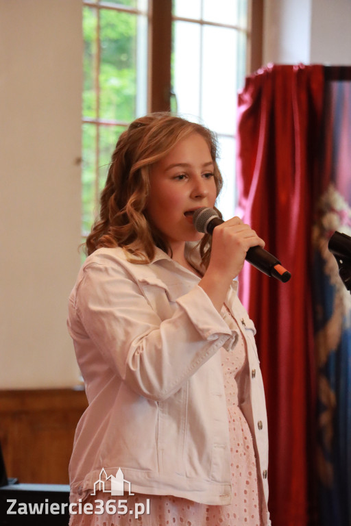 Fotorelacja: Koncert nie tylko dla MAM w Pałacyku nad Wartą w Zawierciu