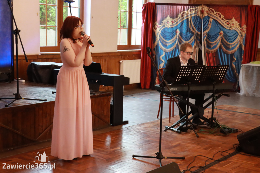 Fotorelacja: Koncert nie tylko dla MAM w Pałacyku nad Wartą w Zawierciu