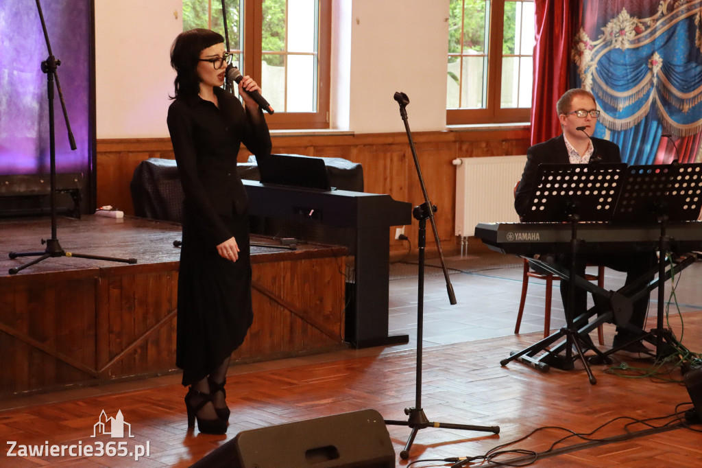 Fotorelacja: Koncert nie tylko dla MAM w Pałacyku nad Wartą w Zawierciu