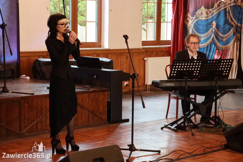 Fotorelacja: Koncert nie tylko dla MAM w Pałacyku nad Wartą w Zawierciu