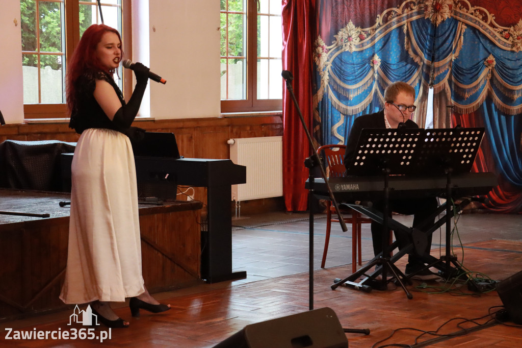 Fotorelacja: Koncert nie tylko dla MAM w Pałacyku nad Wartą w Zawierciu