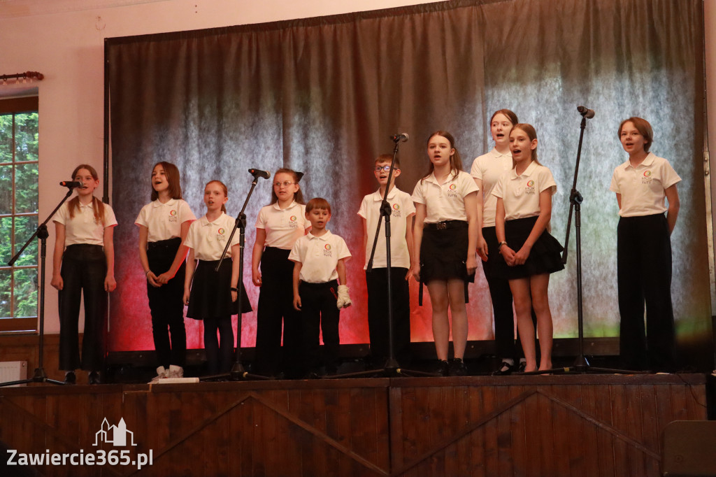 Fotorelacja: Koncert nie tylko dla MAM w Pałacyku nad Wartą w Zawierciu