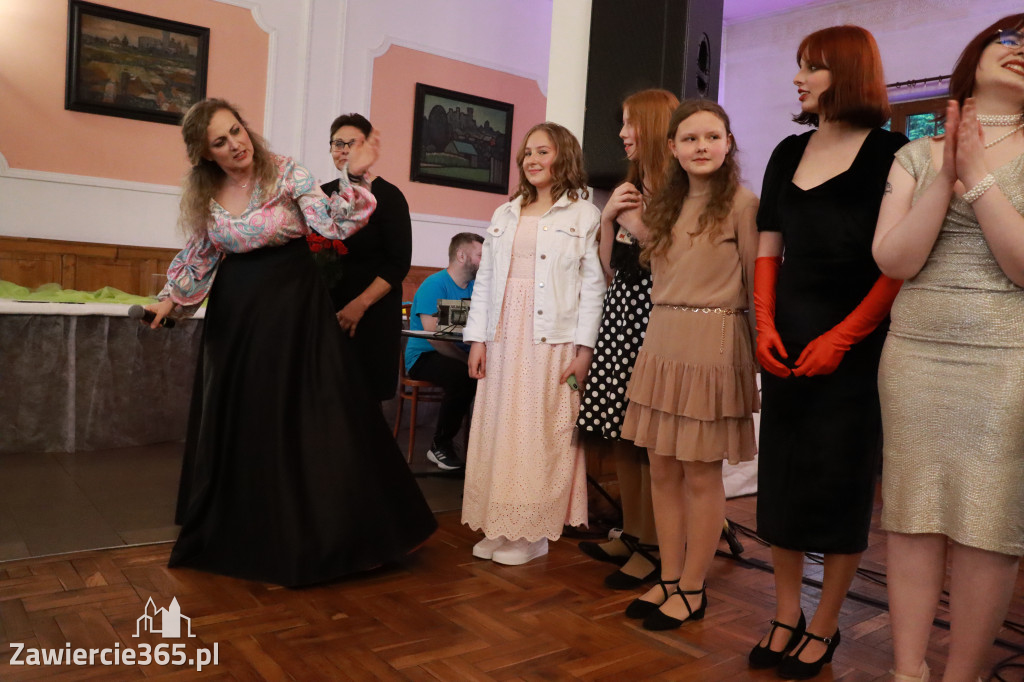Fotorelacja: Koncert nie tylko dla MAM w Pałacyku nad Wartą w Zawierciu