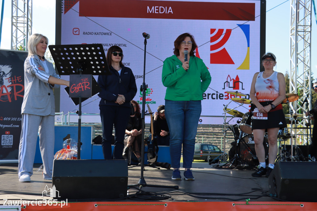 Fotorelacja I: III Bieg Zawierciański - rozgrzewka i start