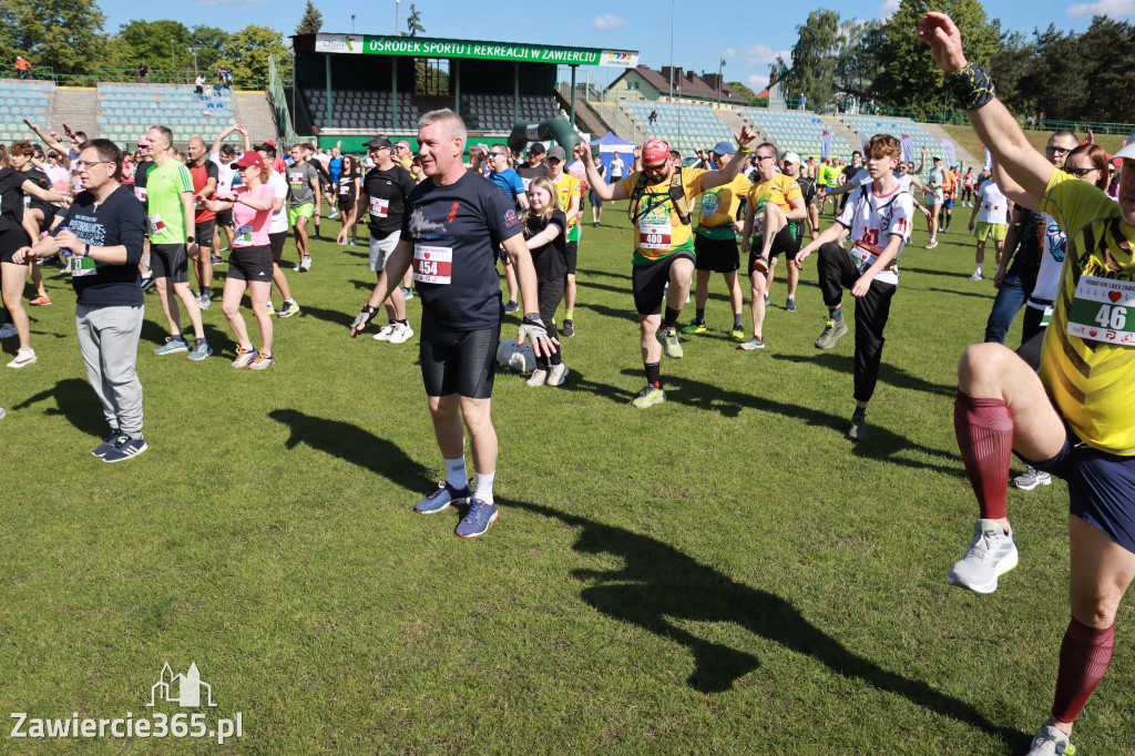 Fotorelacja I: III Bieg Zawierciański - rozgrzewka i start