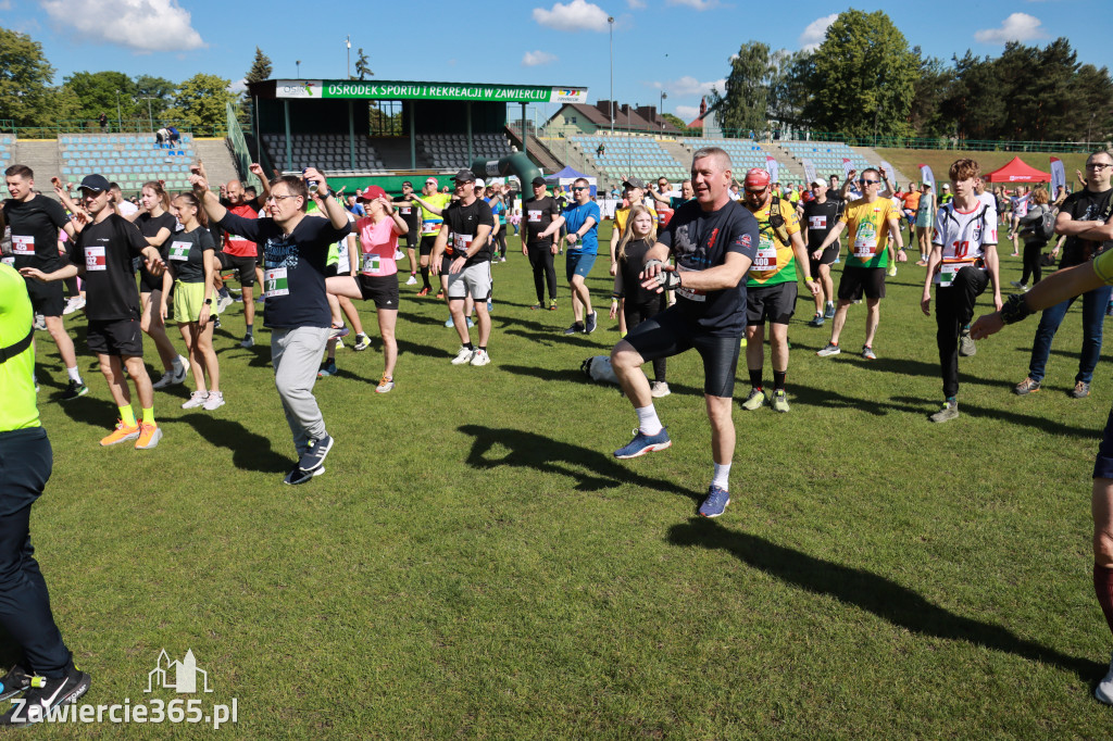 Fotorelacja I: III Bieg Zawierciański - rozgrzewka i start