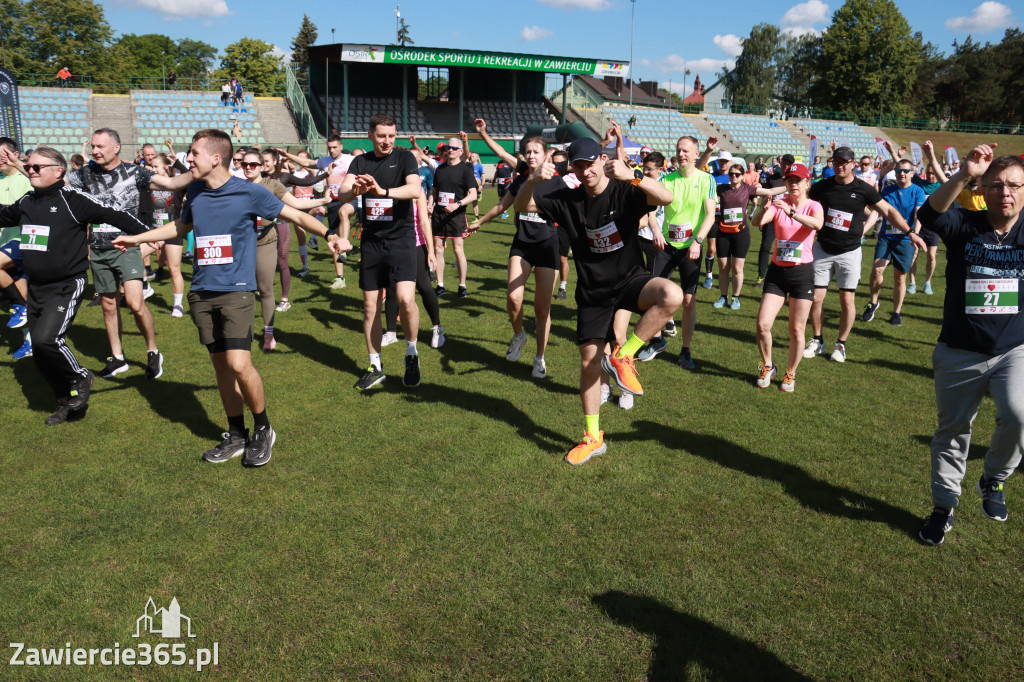 Fotorelacja I: III Bieg Zawierciański - rozgrzewka i start