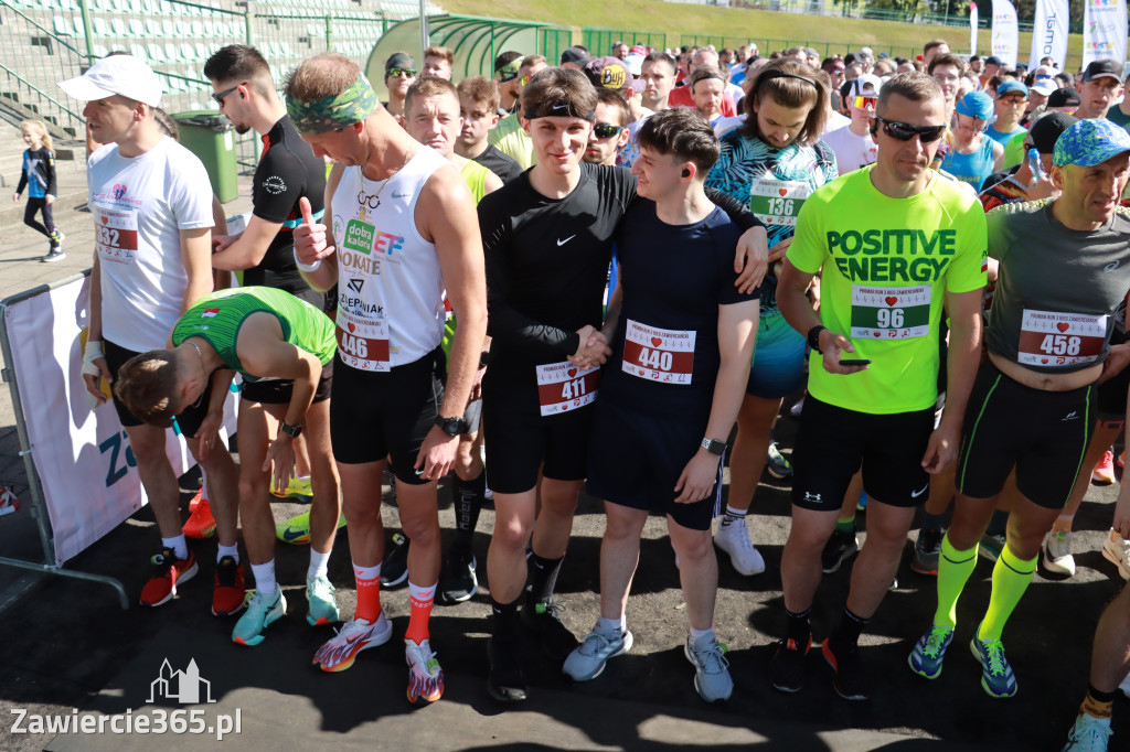 Fotorelacja I: III Bieg Zawierciański - rozgrzewka i start