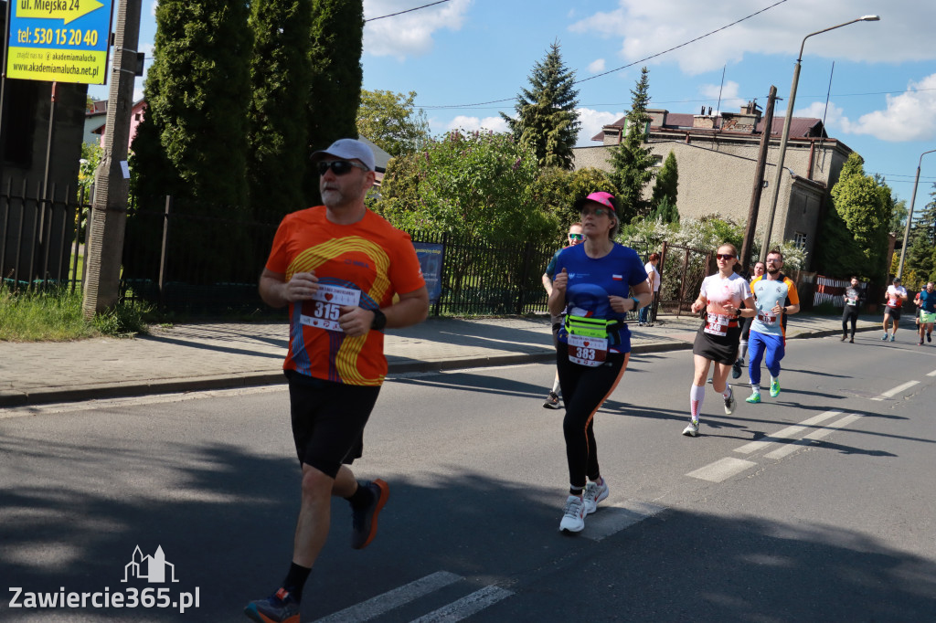 Fotorelacja II: III Bieg Zawierciański - z trasy...