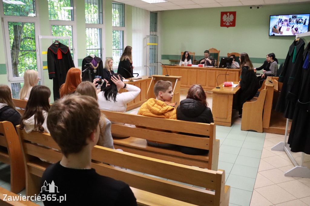 Fotorelacja: Noc Otwartych Sądów w Zawierciu