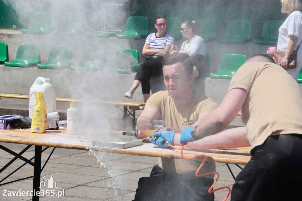 Fotorelacja: Piłkarski Dzień Dziecka z Wartą Zawiercie