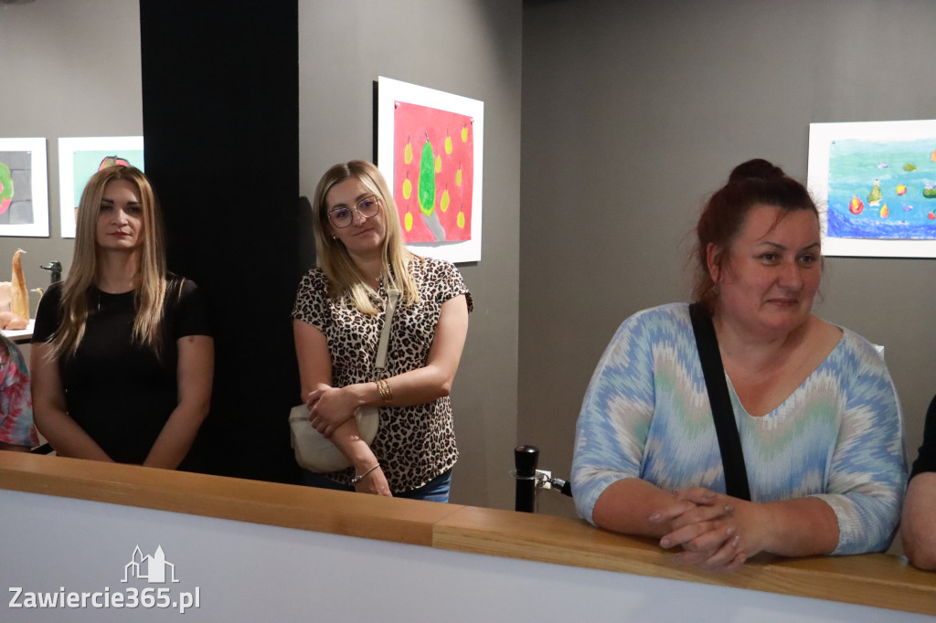 Fotorelacja: Średnisaż NA LUDOWO w MOK Zawiercie