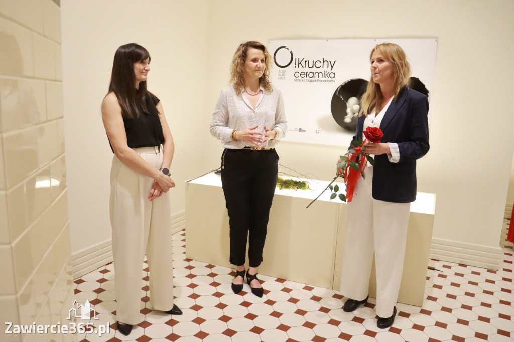 Fotorelacja: Wernisaż O!Kruchy w Galerii Stara Łaźnia w Zawierciu